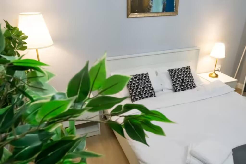 Ultra Central Fun Bucureşti Eksteriør bilde