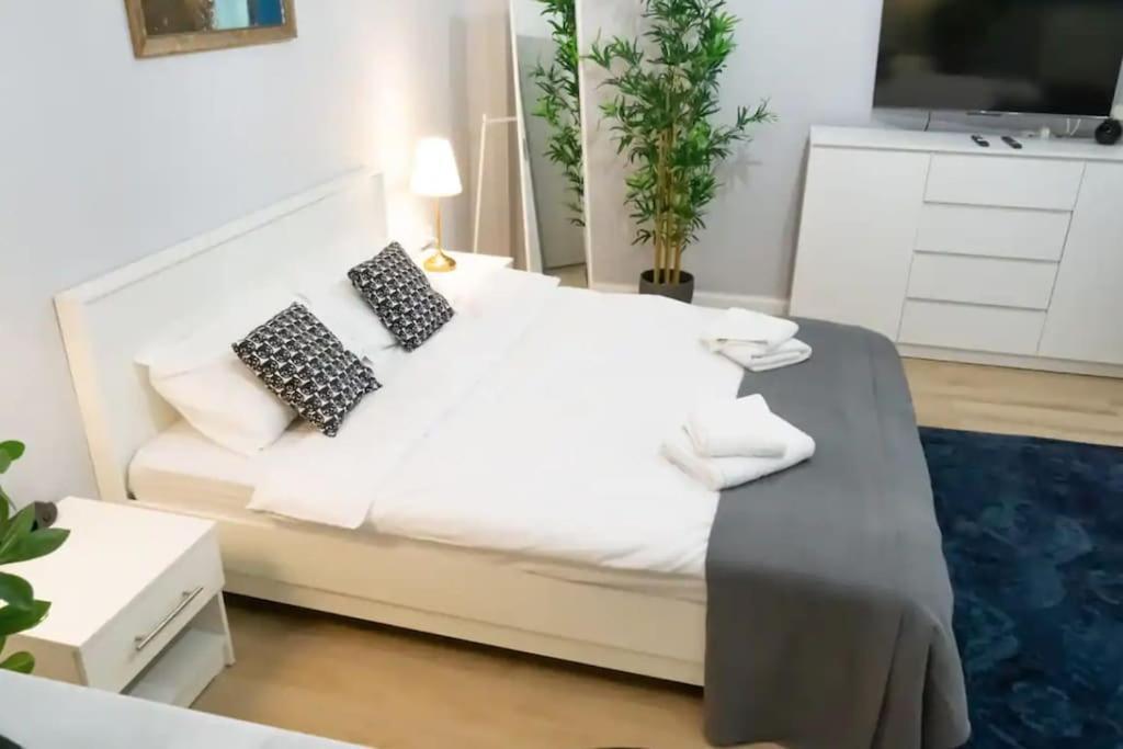 Ultra Central Fun Bucureşti Eksteriør bilde